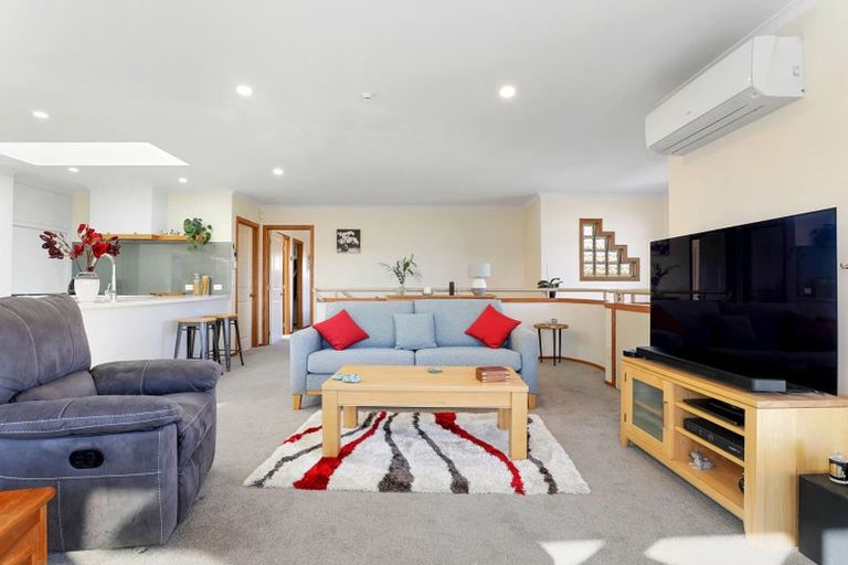 Photo of property in 2/31 Kurupae Road, Hilltop, Taupo, 3330