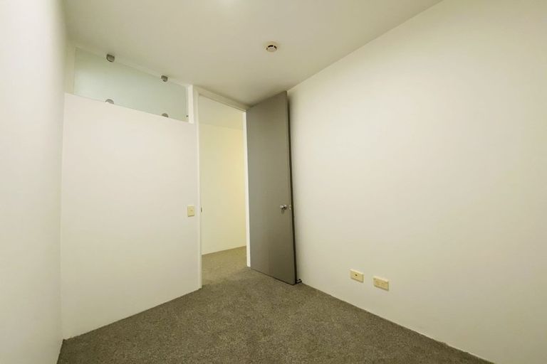 Photo of property in Sirocco Apartments, 608/8 Church Street, Wellington Central, Wellington, 6011