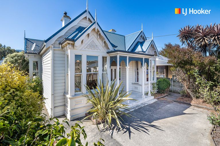 Photo of property in 9 Queens Drive, Saint Kilda, Dunedin, 9012