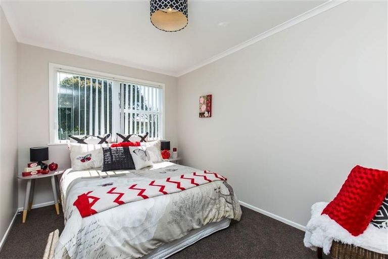 Photo of property in 9 Beeston Crescent, Manurewa, Auckland, 2102