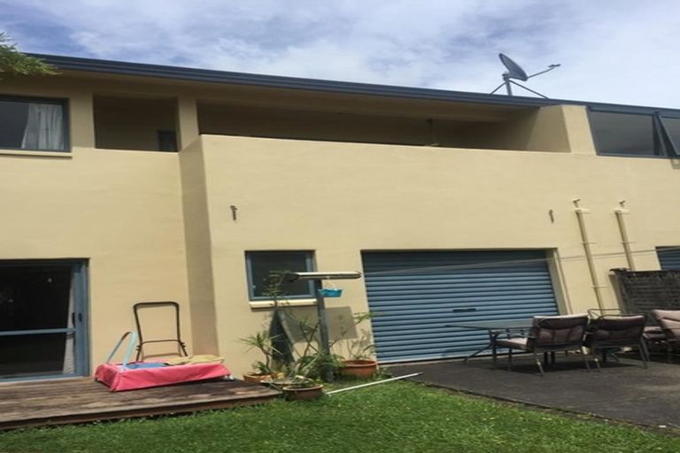 Photo of property in 5 Albizia Avenue, Henderson, Auckland, 0612