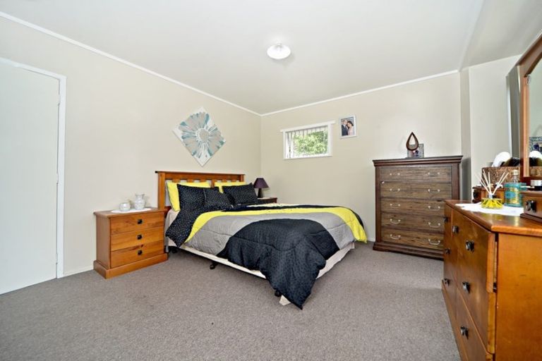 Photo of property in 32 Barnhill Crescent, Pahurehure, Papakura, 2113