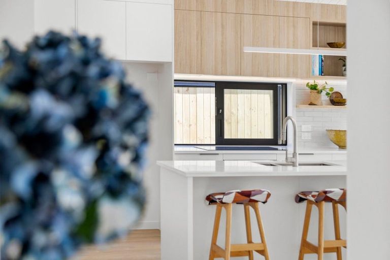 Photo of property in 14 Moonstone Street, Albert Town, Wanaka, 9305