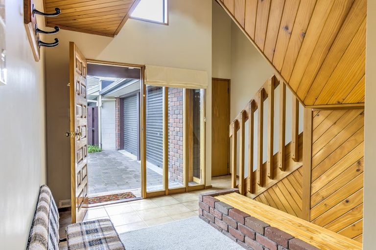 Photo of property in 14 Cooper Place, Chedworth, Hamilton, 3210