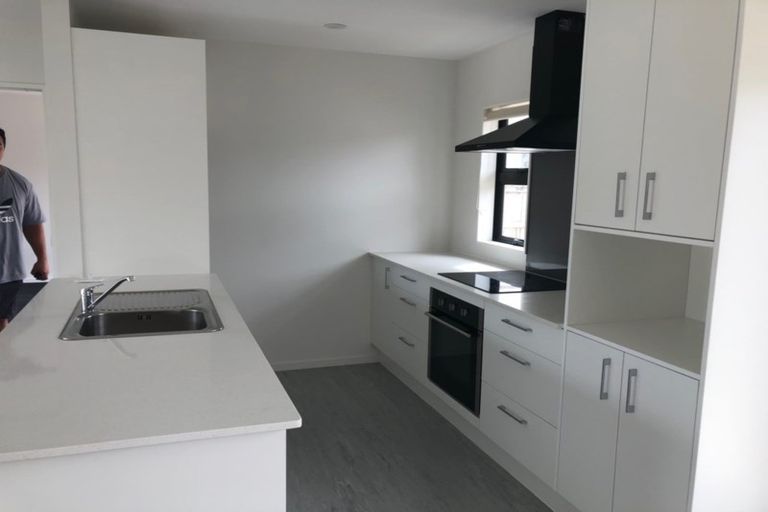 Photo of property in 10a Cornwall Road, Lyttelton, 8082