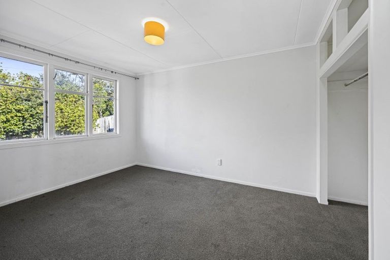 Photo of property in 5e Pembroke Street, Westown, New Plymouth, 4310