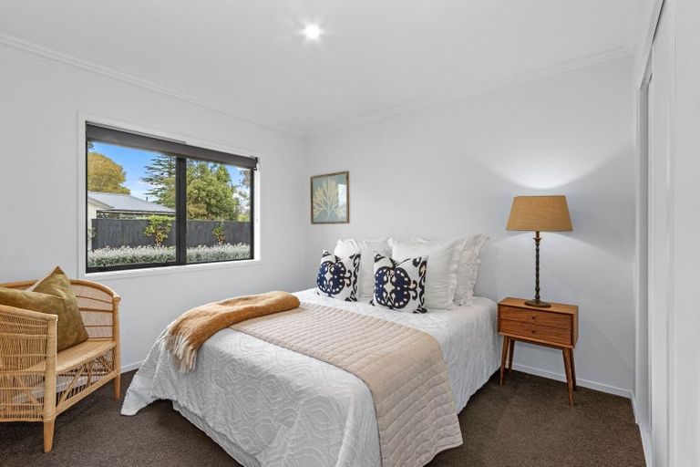 Photo of property in 8 Parawai Street, Marshland, Christchurch, 8083