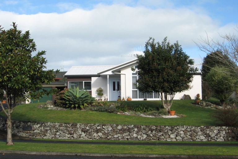 Photo of property in 6 Brentwood Avenue, Te Kamo, Whangarei, 0112