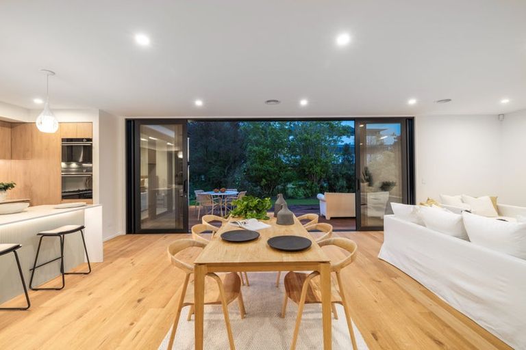 Photo of property in 32 O'connor Place, Burnside, Christchurch, 8053