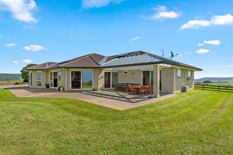 Photo of property in 107 Fuller Road, South Head, Helensville, 0874