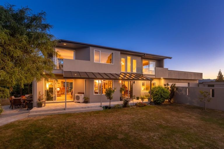 Photo of property in 141 Princes Drive, Britannia Heights, Nelson, 7010