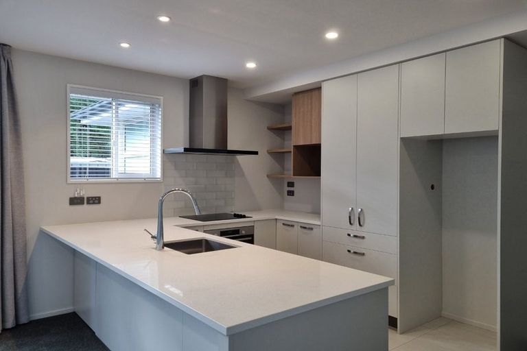 Photo of property in 10b Wherstead Road, Cashmere, Christchurch, 8022