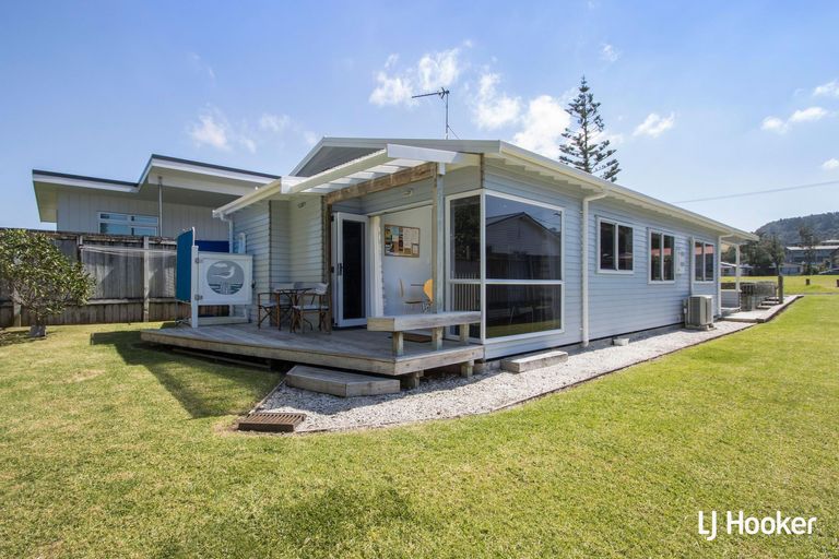 Photo of property in 20 Marine Avenue, Waihi Beach, 3611