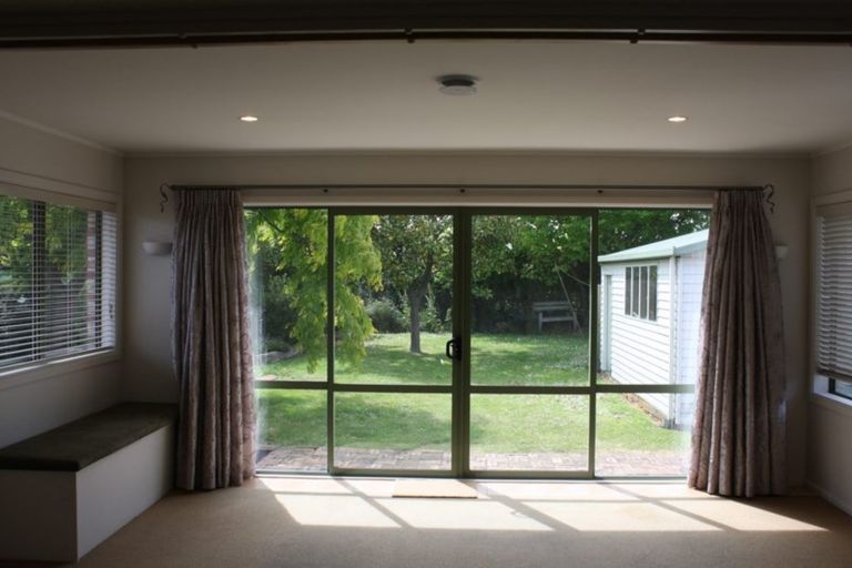 Photo of property in 70 Whincops Road, Halswell, Christchurch, 8025