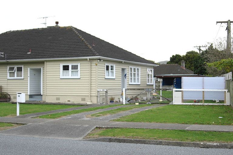 Photo of property in 43 Hewer Crescent, Naenae, Lower Hutt, 5011