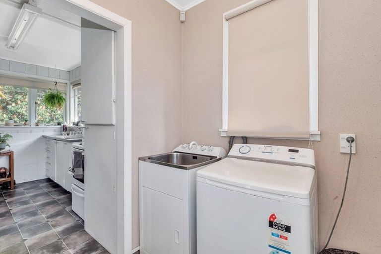 Photo of property in 115a Oceanview Road, Mount Maunganui, 3116