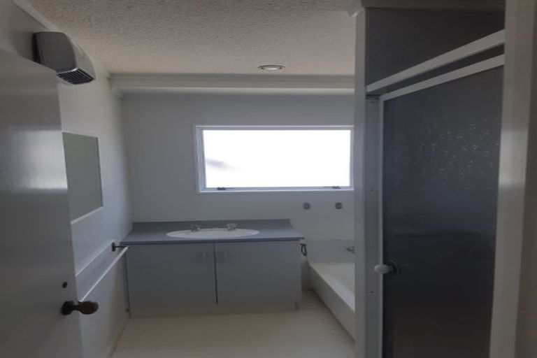 Photo of property in 24 Waterford Road, Fitzroy, Hamilton, 3206