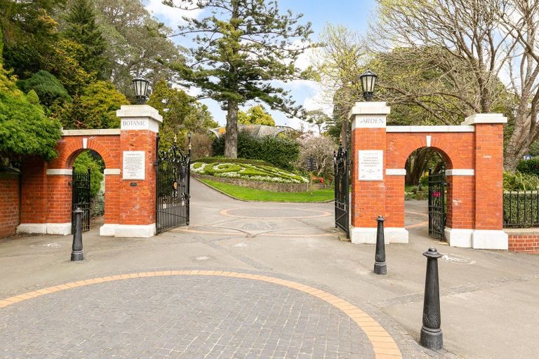 Photo of property in 3/14c Glenmore Street, Thorndon, Wellington, 6011