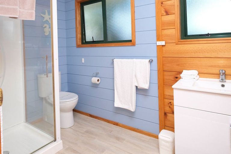 Photo of property in 244 Cook Drive, Whitianga, 3510