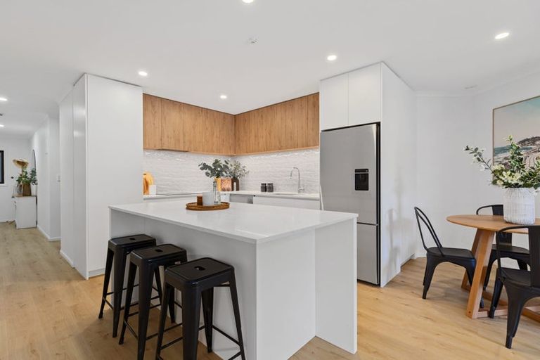 Photo of property in Paramount Apartments, 8/281 Maunganui Road, Mount Maunganui, 3116