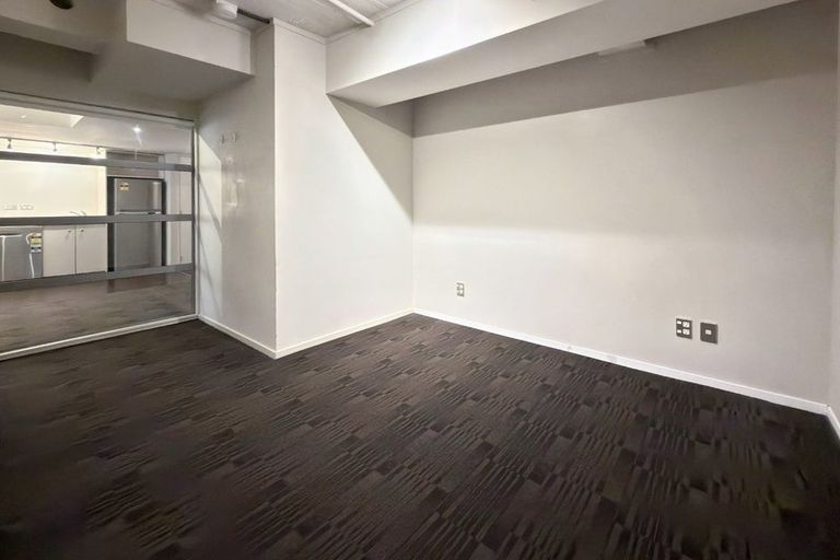 Photo of property in Vespa Apartments, 203/20 Hanson Street, Mount Cook, Wellington, 6021