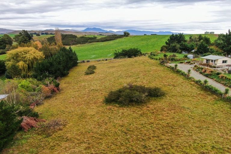 Photo of property in 28-30 Rees Street, Duntroon, 9494