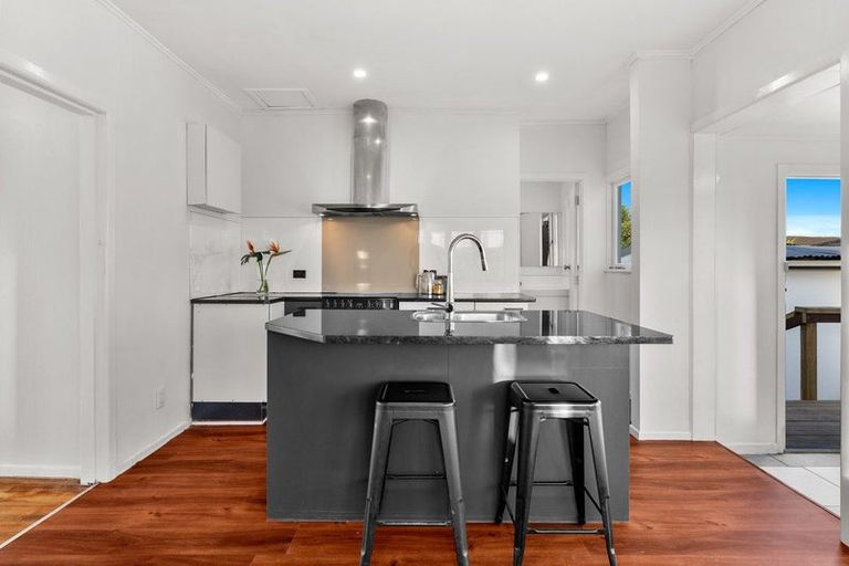 Photo of property in 1/1 Freyberg Avenue, Papatoetoe, Auckland, 2025