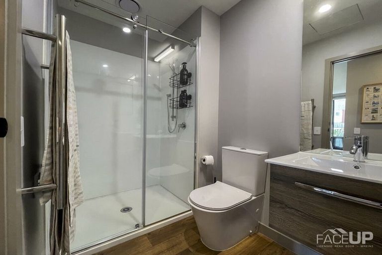 Photo of property in 102/2 Launch Road, Hobsonville, Auckland, 0616