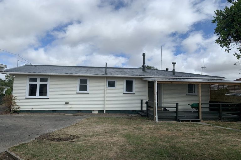 Photo of property in 81 Alexandra Street, Marton, 4710