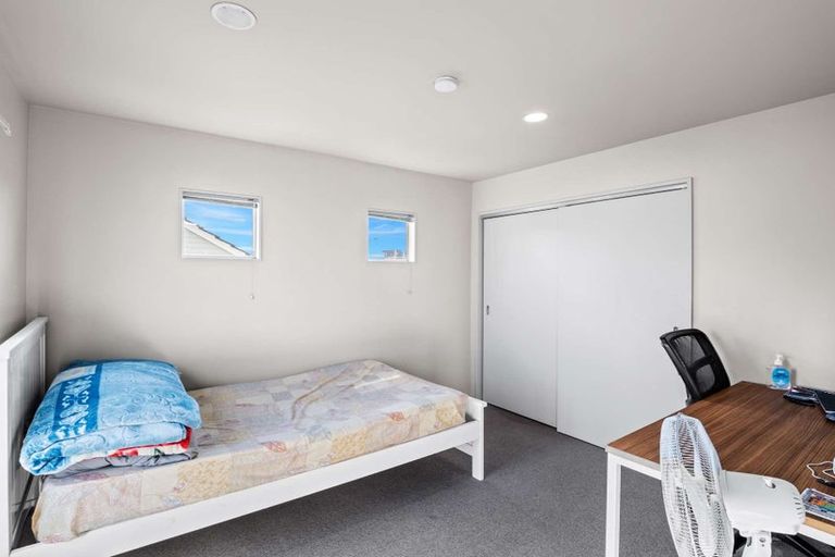 Photo of property in 50a Arawa Street, New Lynn, Auckland, 0600
