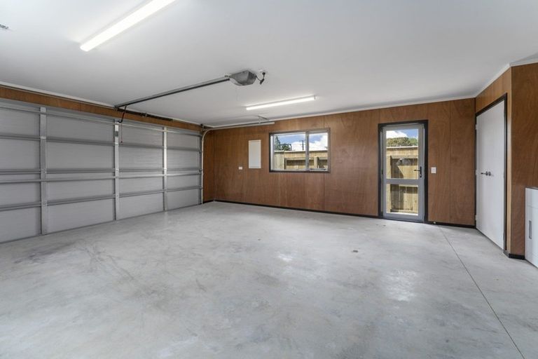 Photo of property in 241 Rangiuru Road, Otaki, 5512