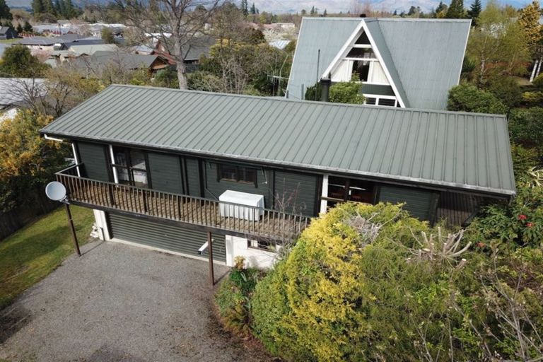 Photo of property in 11 Chalet Crescent, Hanmer Springs, 7334