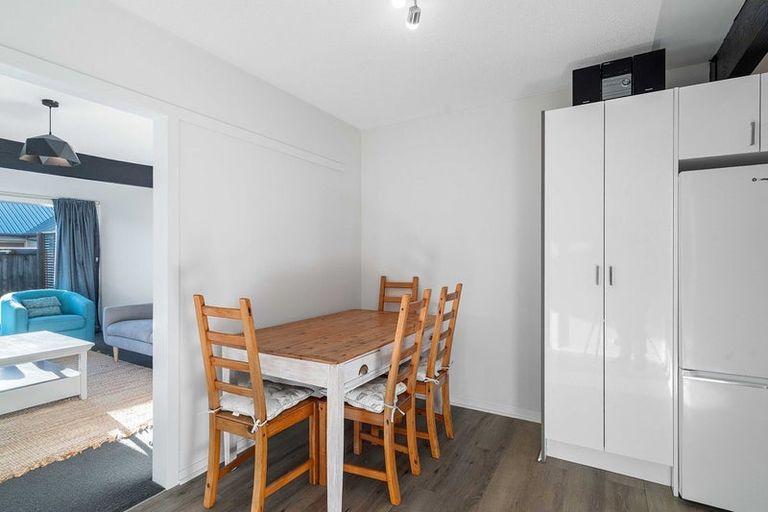 Photo of property in 2/321 Wairakei Road, Burnside, Christchurch, 8053