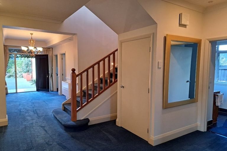 Photo of property in 11 Kereru Lane, Riccarton, Christchurch, 8011