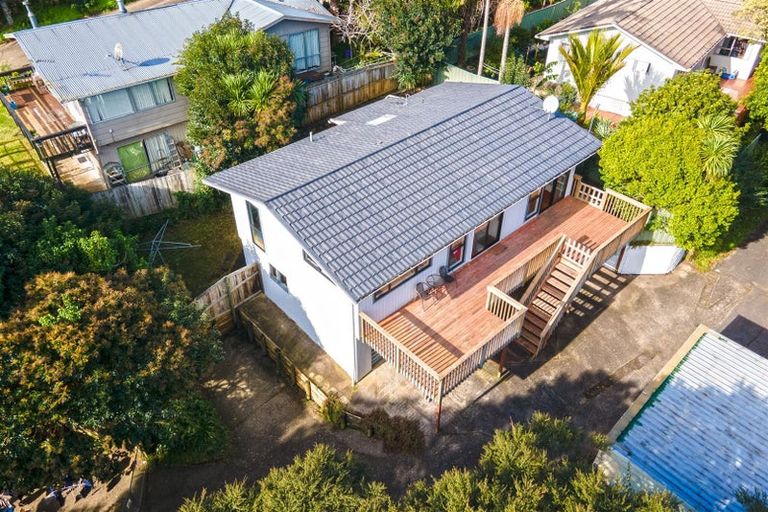 Photo of property in 1/41 Domain Road, Glenfield, Auckland, 0629