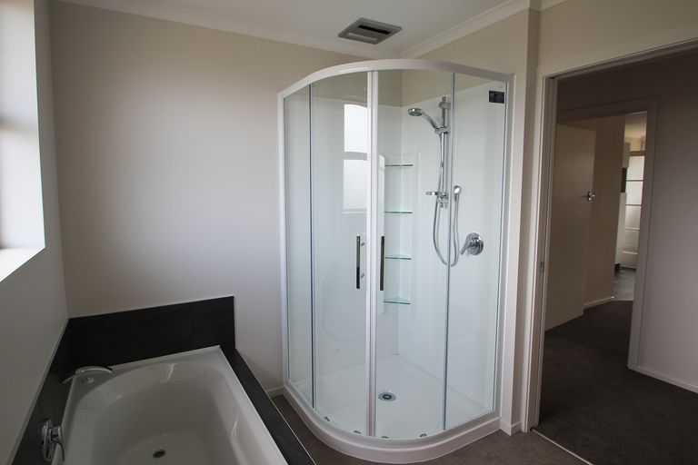 Photo of property in 42 Gordon Street, Weston, Oamaru, 9401