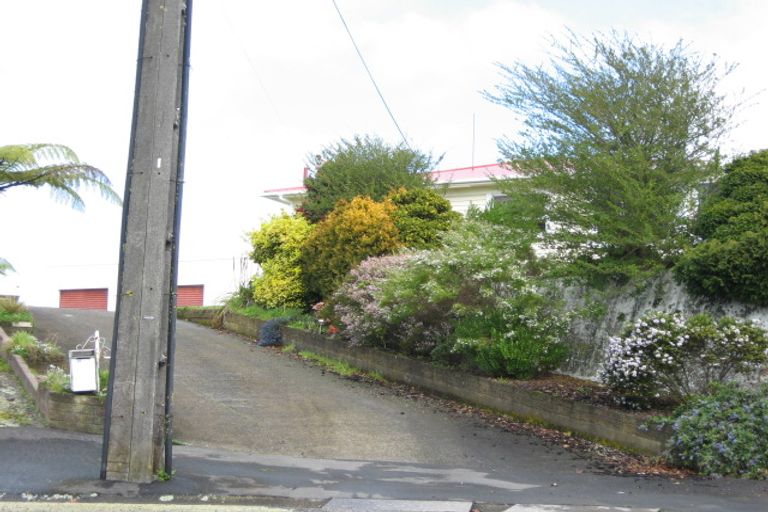 Photo of property in 14 Dowman Street, Urenui, 4375