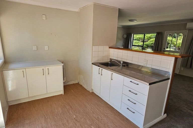Photo of property in 80 Stapleford Crescent, Browns Bay, Auckland, 0630