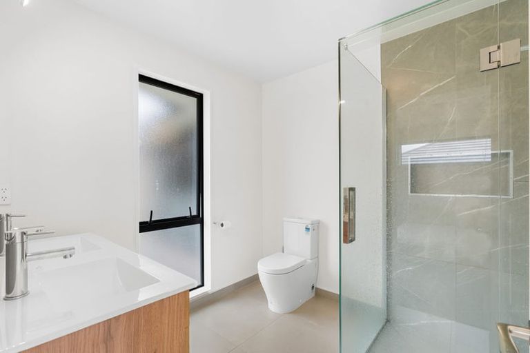 Photo of property in 6 Olearia Lane, Halswell, Christchurch, 8025