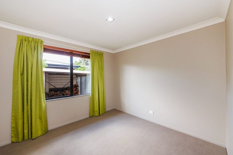 Photo of property in 23 Opawa Place, Terrace End, Palmerston North, 4410