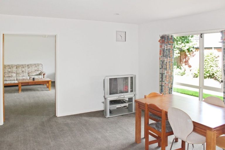 Photo of property in 39 Showgate Avenue, Sockburn, Christchurch, 8042