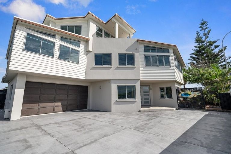 Photo of property in 570a Papamoa Beach Road, Papamoa Beach, Papamoa, 3118