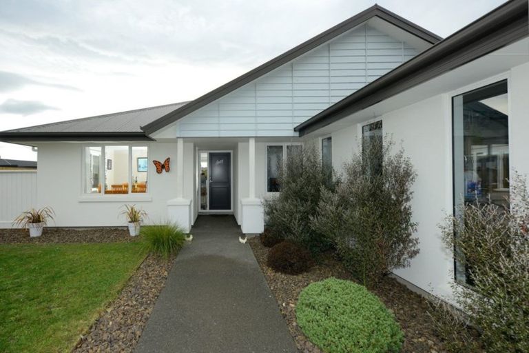 Photo of property in 30 Burnham School Road, Rolleston, 7614