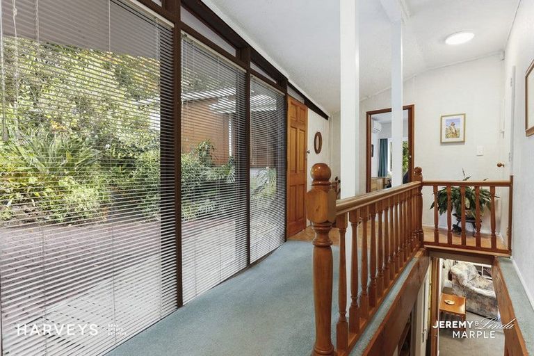 Photo of property in 310 Titirangi Road, Titirangi, Auckland, 0604