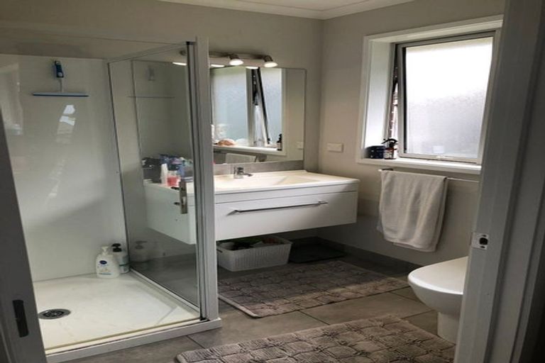 Photo of property in 32 Chalgrove Road, Huntington, Hamilton, 3210