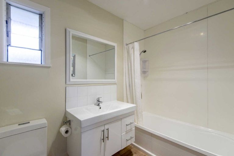 Photo of property in 17 Stanbury Avenue, Somerfield, Christchurch, 8024