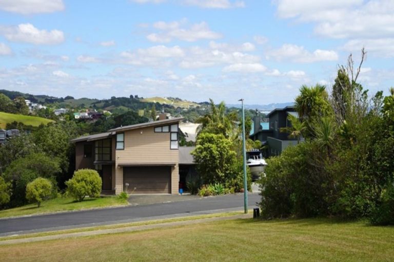 Photo of property in 2 Gazelle Way, Langs Beach, Waipu, 0582