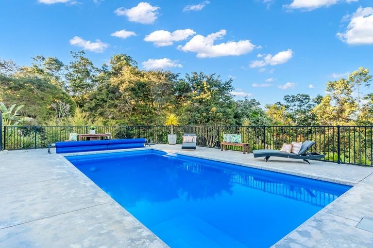 Photo of property in 161 Kimihia Road, Huntly, 3771