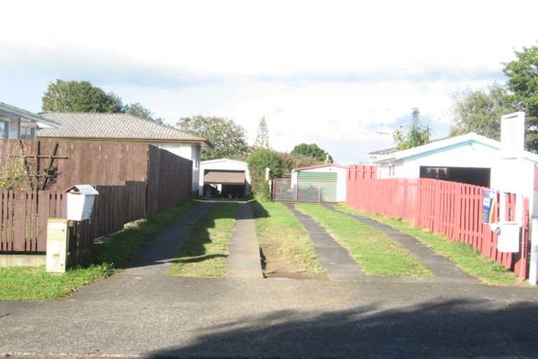 Photo of property in 13 Beeston Crescent, Manurewa, Auckland, 2102