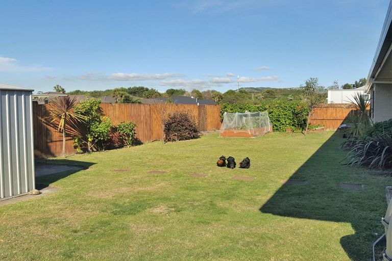 Photo of property in 21 Evansbel Place, Papamoa Beach, Papamoa, 3118